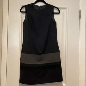 Gap Sleeveless Shift Dress